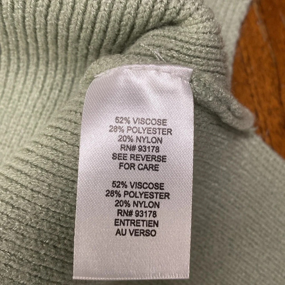 Tahari‎ Women's Sweater Hooded Pullover Soft Ribbed Green Size Small - Picture 6 of 7